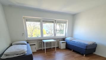 Bàn ủi/dụng cụ ủi quần áo, truy cập Internet không dây miễn phí