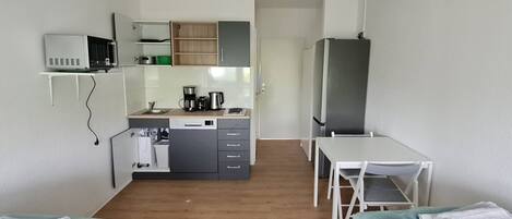 Eenvoudig appartement | Een strijkplank/strijkijzer, gratis wifi
