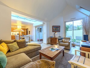 TV - Les Néréïdes by Interhome (Quiberon)