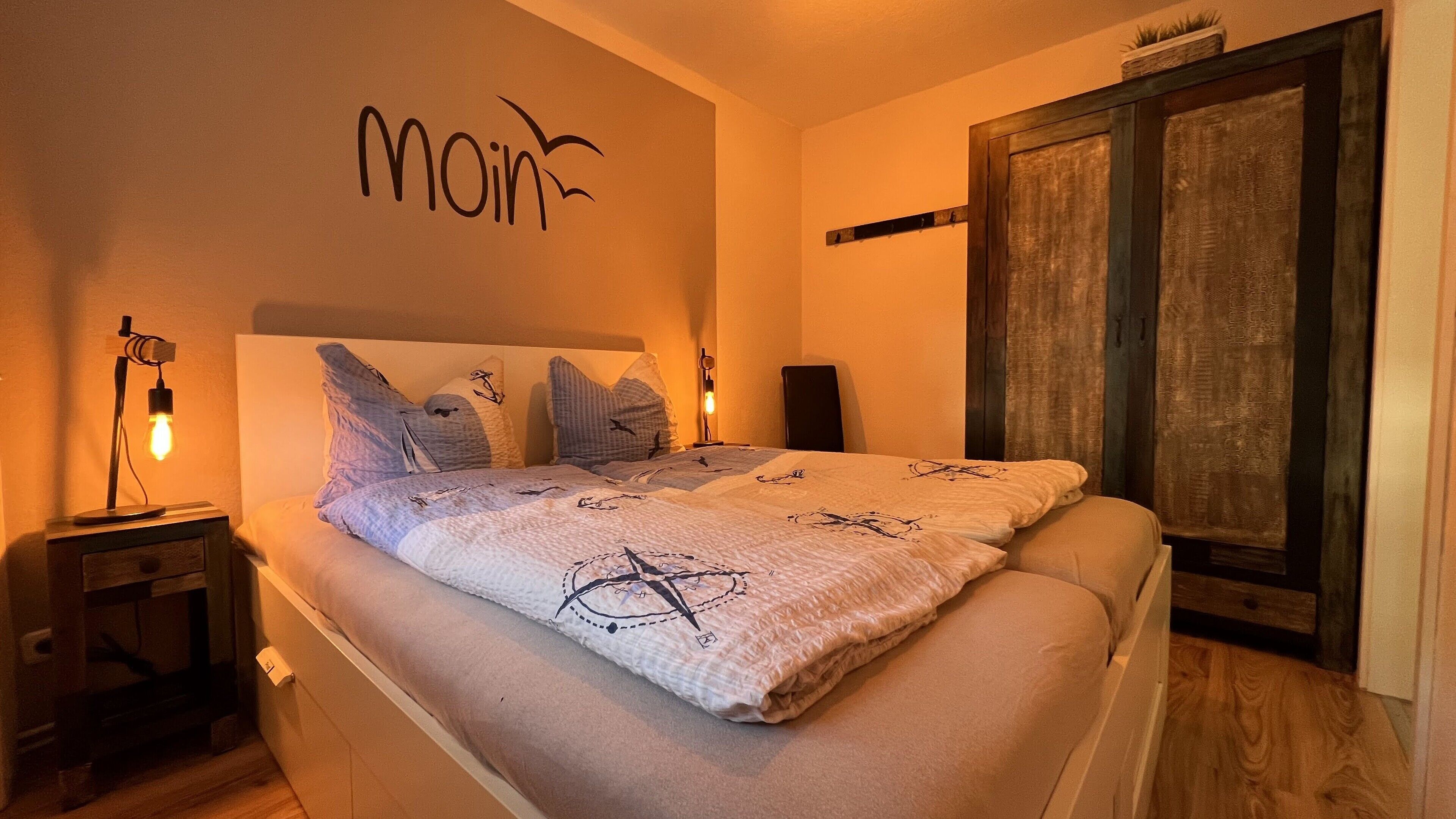 Tabla de planchar con plancha y wifi gratis 