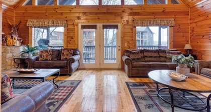 Game Room, Arcade, Theater, Hot Tub • Near Pigeon Forge | Skycrest by AvantStay
