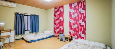 Biệt thự phong cách cổ điển, nhiều giường, không hút thuốc, máy điều hòa | Màn/rèm cản sáng, truy cập Internet không dây miễn phí