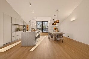 Dining - Lakeside Lodges - Cottage for 6 people in Jalhay (Jalhay)