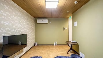 Economy Villa, Non Smoking, Air conditioning | Free WiFi