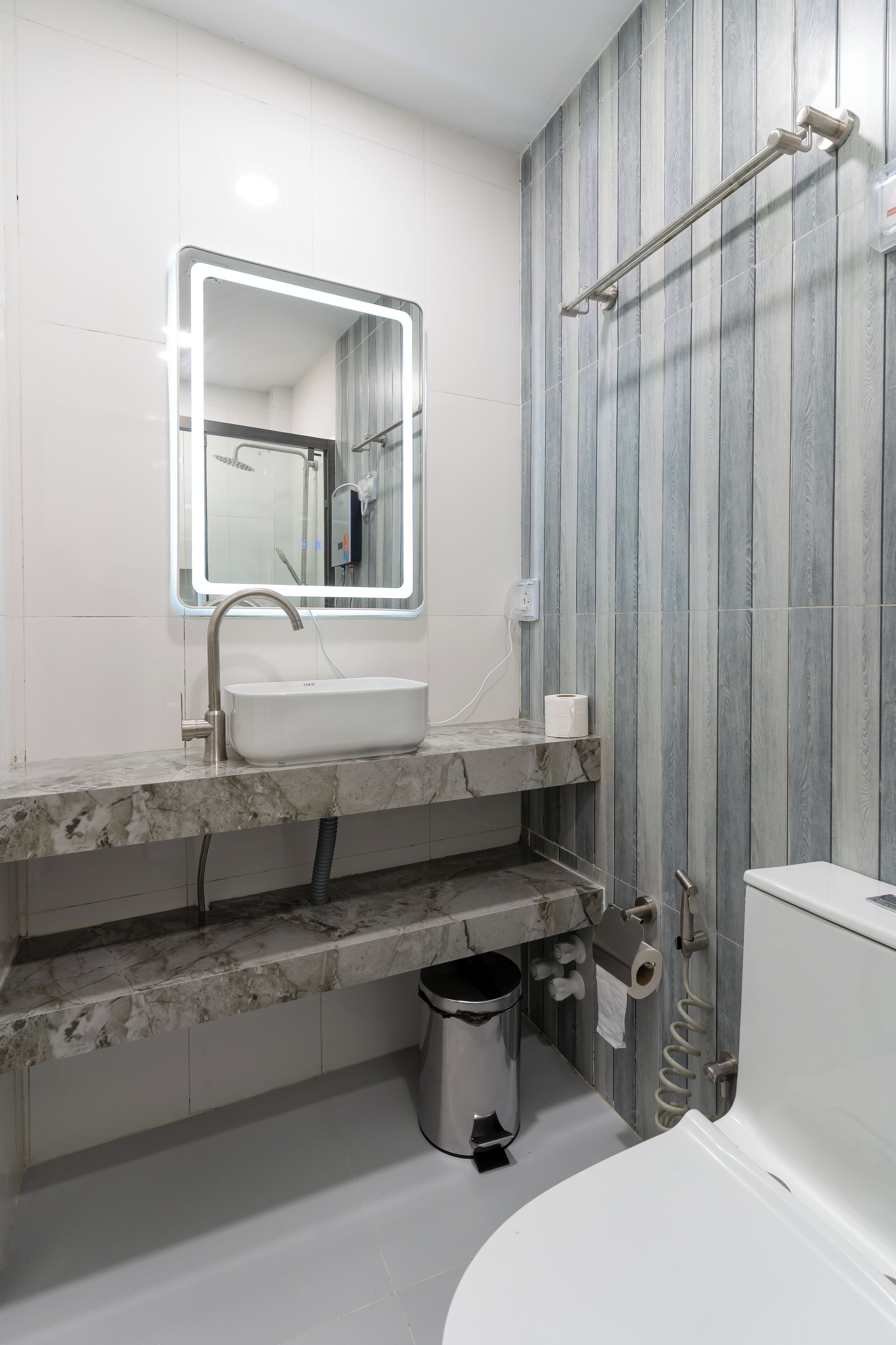 Hårtørrer, håndklæder, Sæbe, Shampoo