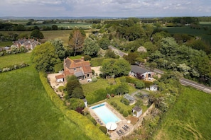 Exterior - House & Annexe, Sleeps 18, Heated Pool (Sidlesham)
