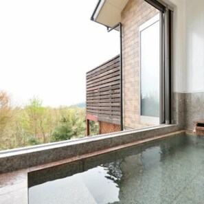 Spa - Umi No Gochiso Watanabe (Ito)