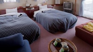 Room - Hotel Tsuruya (Mitsuke)