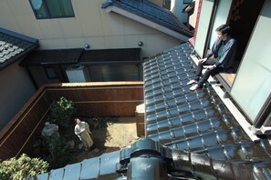 Khuôn viên nơi lưu trú