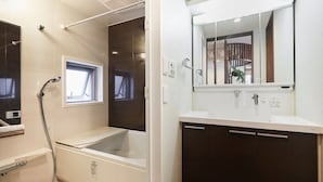 Unclassified image, 3 of 3, button - Kyodo House (Tokyo)