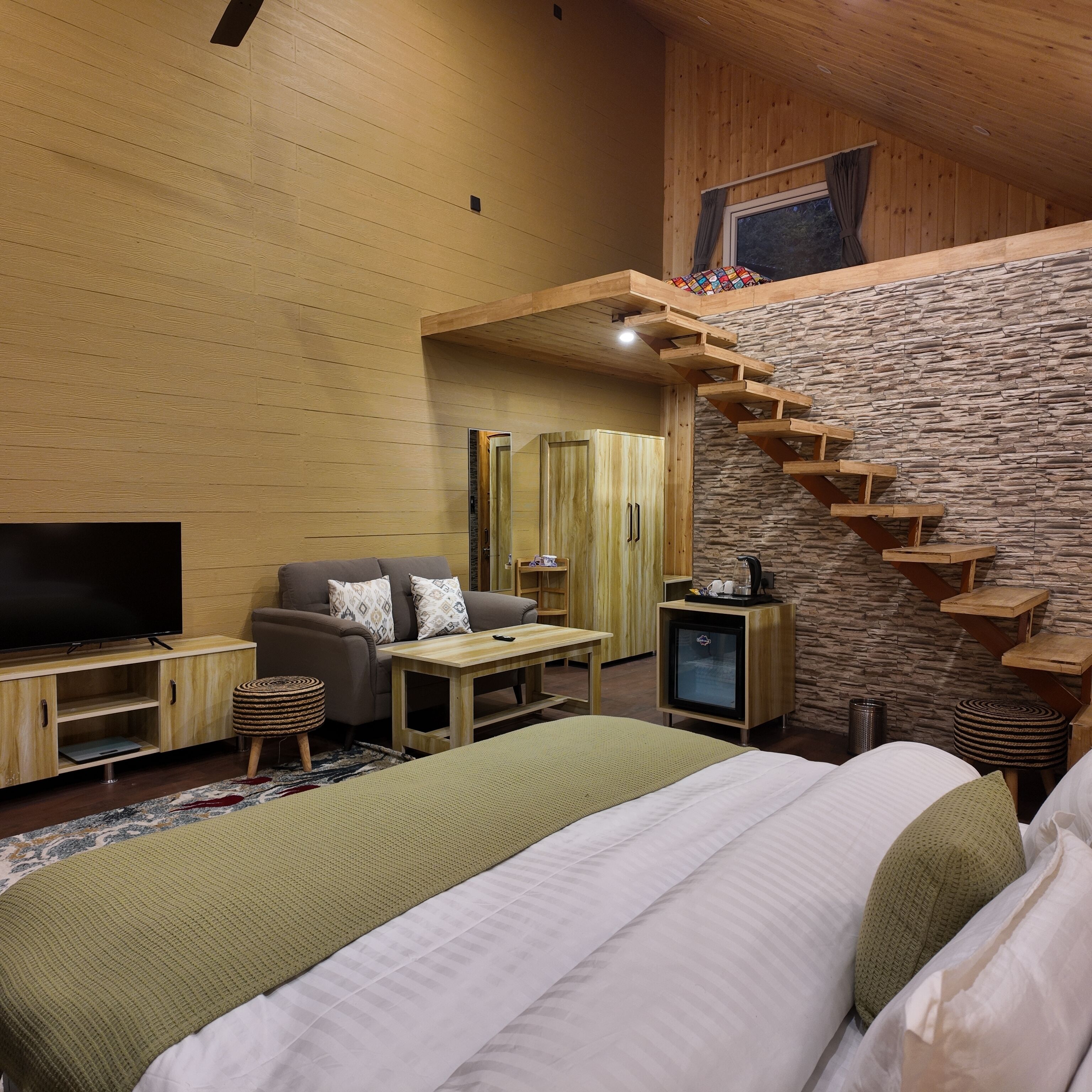 In-room safe, laptop workspace, blackout curtains, soundproofing