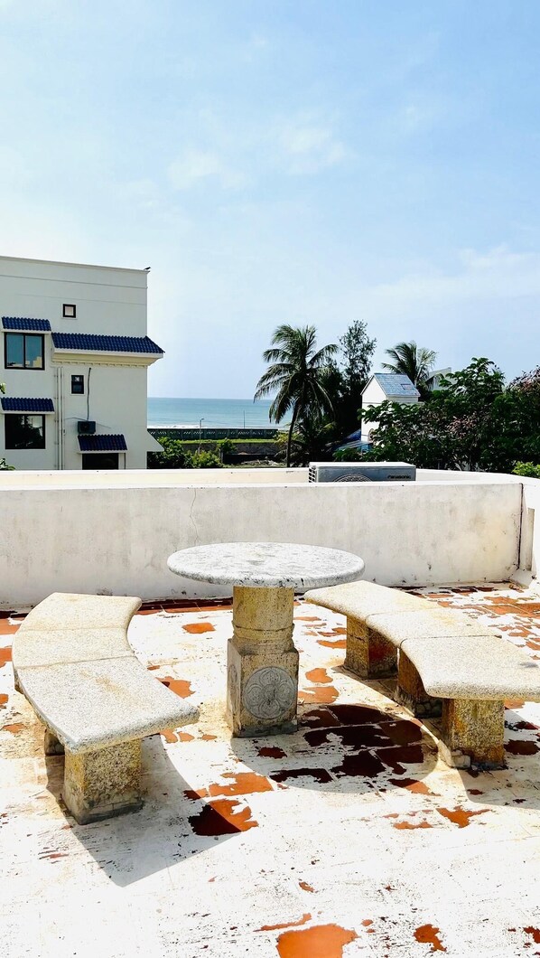 Terrace/patio - 4 Bedroom villa - The Tides Inn at Uthandi (Chennai)