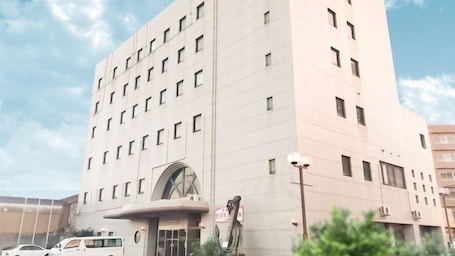 Exterior. Hotel Kurashiki Mizushima Hills