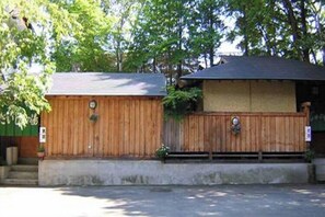 Exterior - Kusatsu Onsen Sen (Kusatsu)