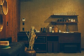 Interior - Kominkayado Loof Sannoie (Sanmu)