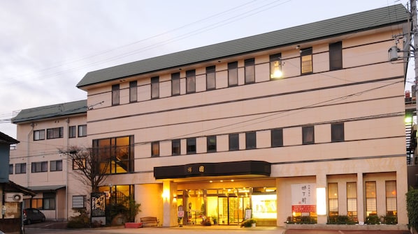 Exterior - Ueda Onsen Hotel Shoen (Ueda)