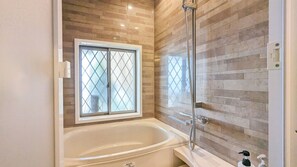Bathroom - Sea Turtle View Cottage (Wadomari)