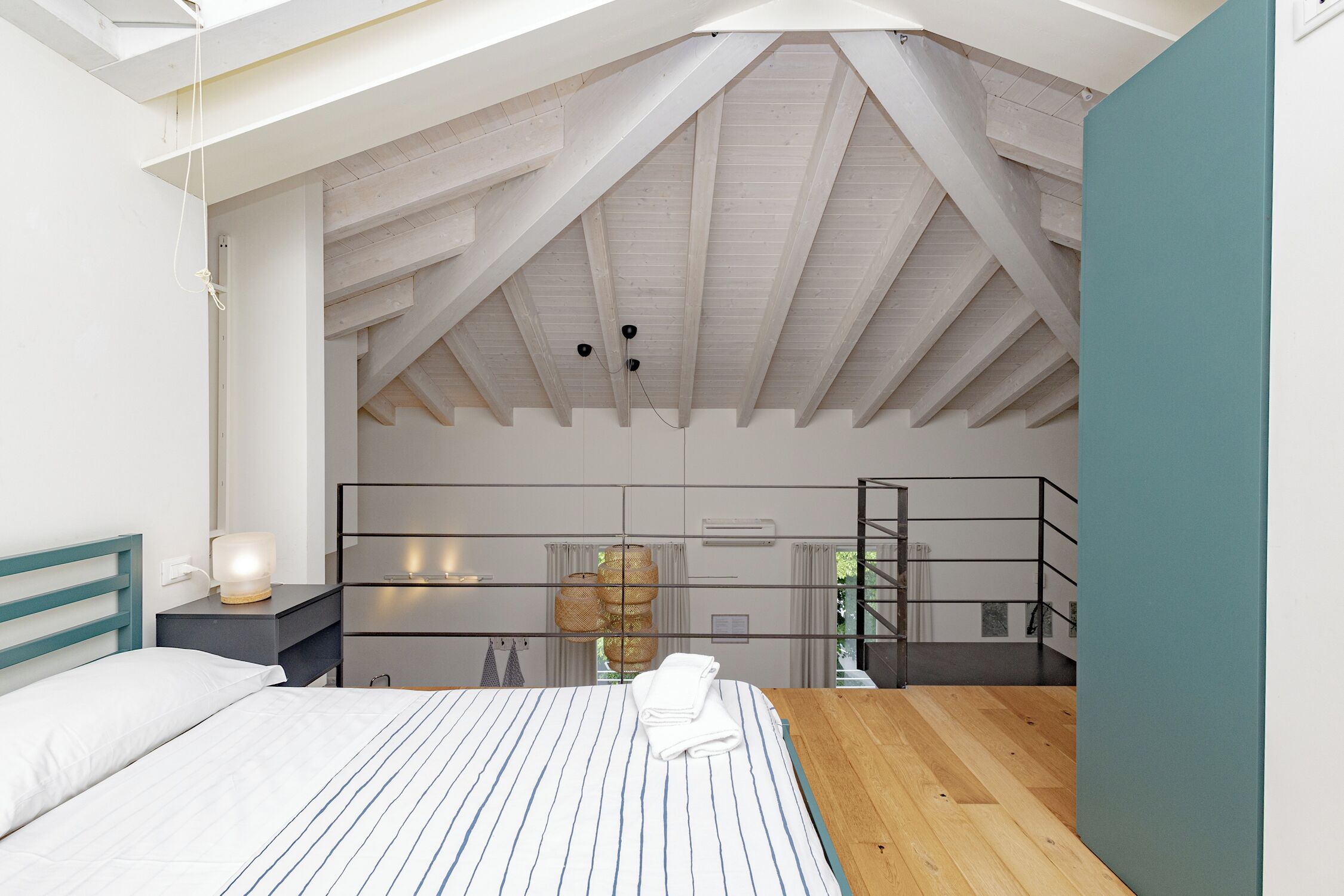 Bügeleisen/Bügelbrett, Internetzugang, Bettwäsche