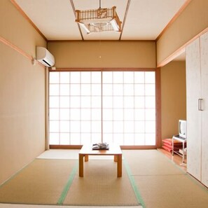 Interior - Pet Friendly Kokumin-shukusha Baylily Shirayuriso (Shirahama)