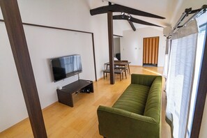 Living area - Shimairo Nagate (Goto)