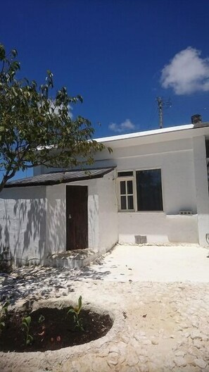 Exterior - Saffi (Miyakojima)