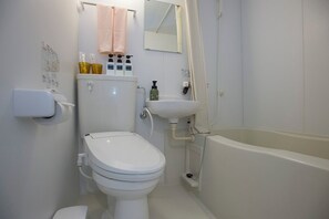 Bathroom - Kamiooka SK Hotel (Yokohama)