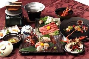 Food and drink - Nanki Shirahama Resort Kogaura Bettei (Shirahama)