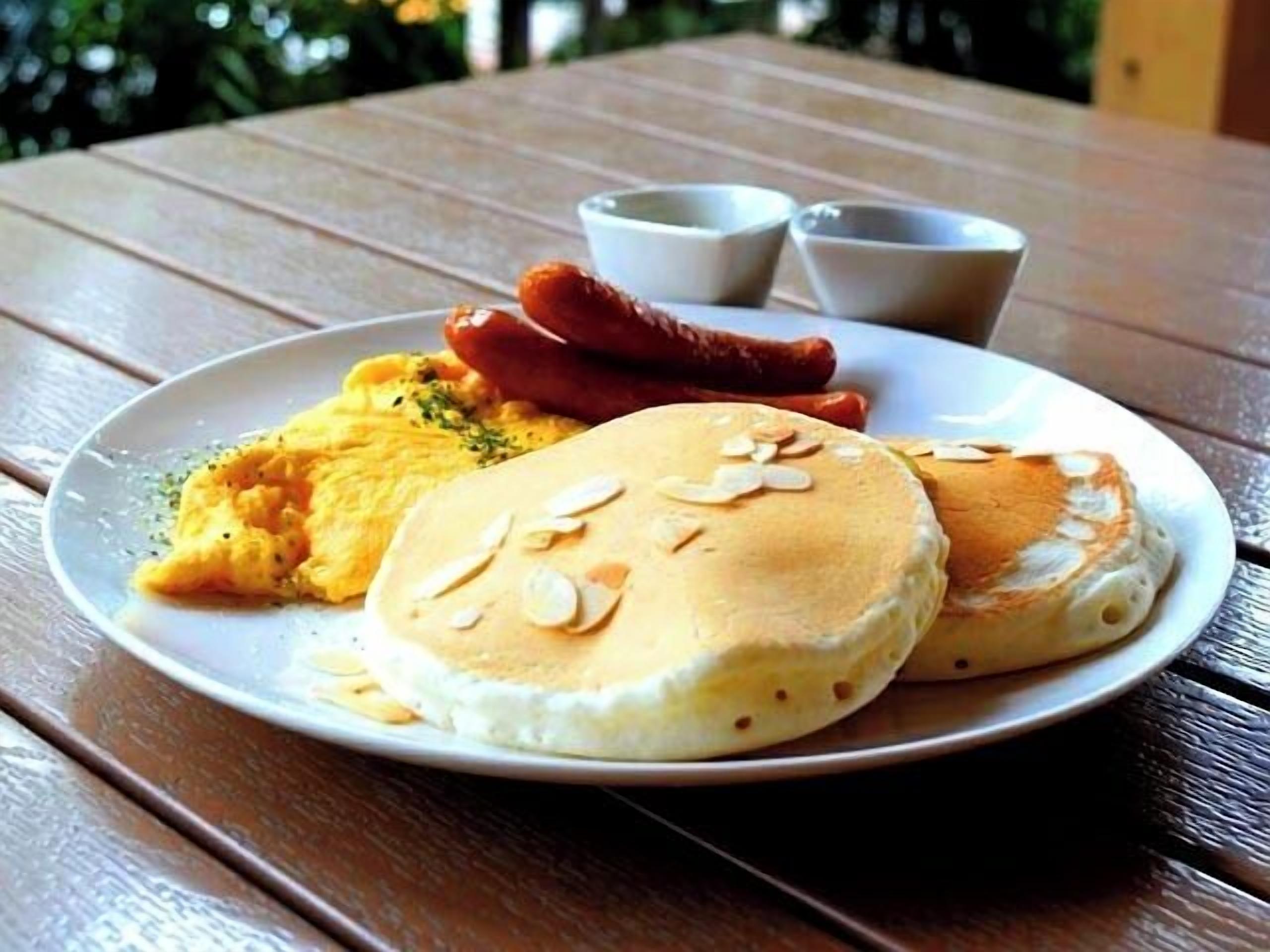 Breakfast meal
