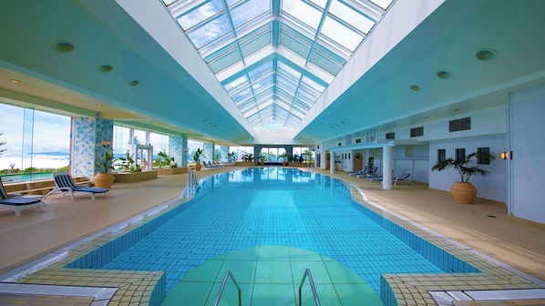 Pool - The Windsor Hotel Toya Resort & Spa (Toyako)