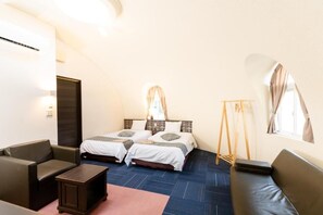 Een kluis op de kamer, een bureau, gratis wifi