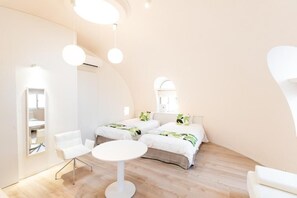 Een kluis op de kamer, een bureau, gratis wifi
