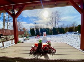 Outdoor dining - Cavljak Retreat, Sarajevo (Sarajevo)