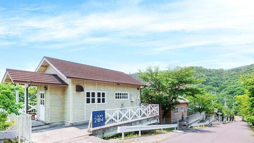 Ninomaru Onsen Cottage