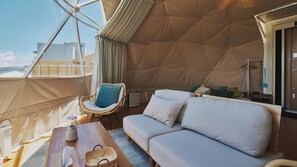 Living area - Nozomi Glamping & Spa Saku x Karuizawa (Saku)