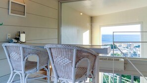 Interior - Coral Garden 7 Pools (Yomitan)