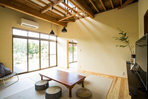 Living area - Guest House Mate Mate (Odai)