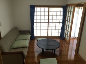 Living area - Heart Land Hills In Noto 21 Yachtharbor Nomieru Ie (Nanao)