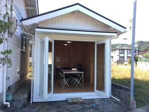 Outdoor dining - Heartland Hills in Noto 21 Yacht Harbor House (Nanao)