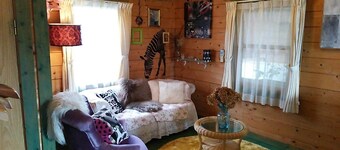 Saint Schwein Rental Cottage