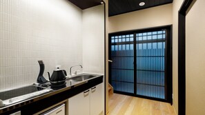 Private kitchen - Kanade Fushimi Inari Taisha-mae (Kyoto)