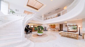 Lobby - Ishigaki Resort Hotel (Ishigaki)