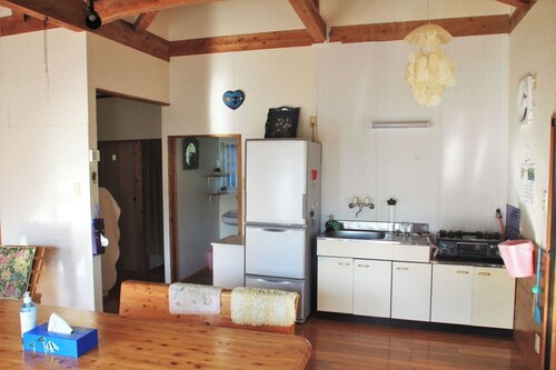 Diving & Pension Riki
