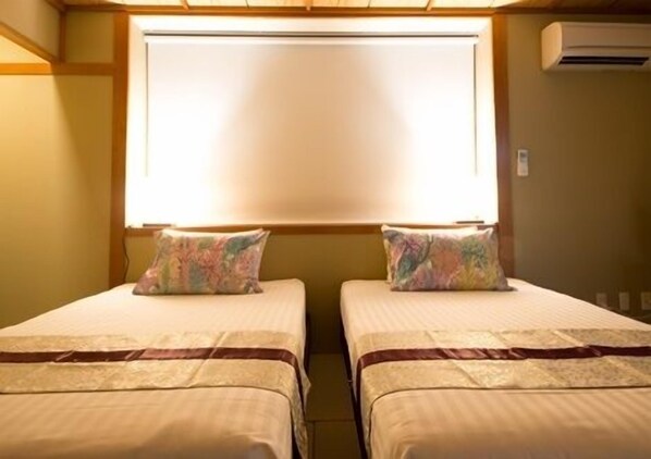 Desk, iron/ironing board - Seaside Tellme <ishigakijima> (Ishigaki)