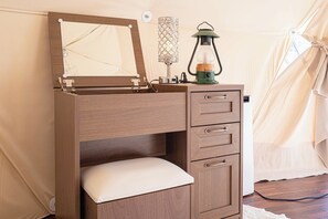 Interior - Nishiizu Glamp (Matsuzaki)