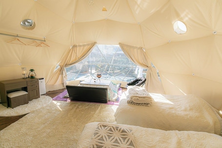 Quarto. Nishiizu Glamp