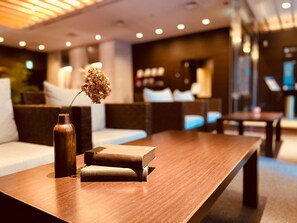 Lobby - Hotel Tenjin Place (Fukuoka)