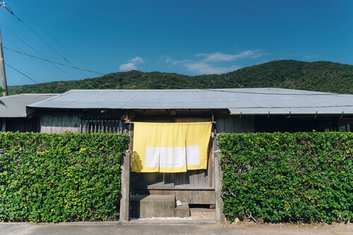 Denpaku Beach View Roof