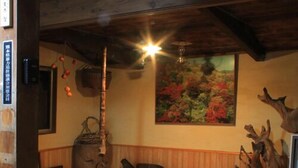 Unclassified image, 2 of 12, button - Yamameso (Yatsushiro)