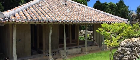 Extérieur