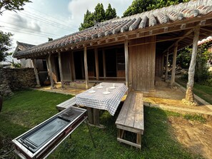 Outdoor dining - Pukara-sa (Nakijin)